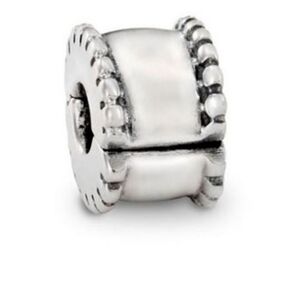 Pandora Sterling Silver Beveled Clip Charm  790267
